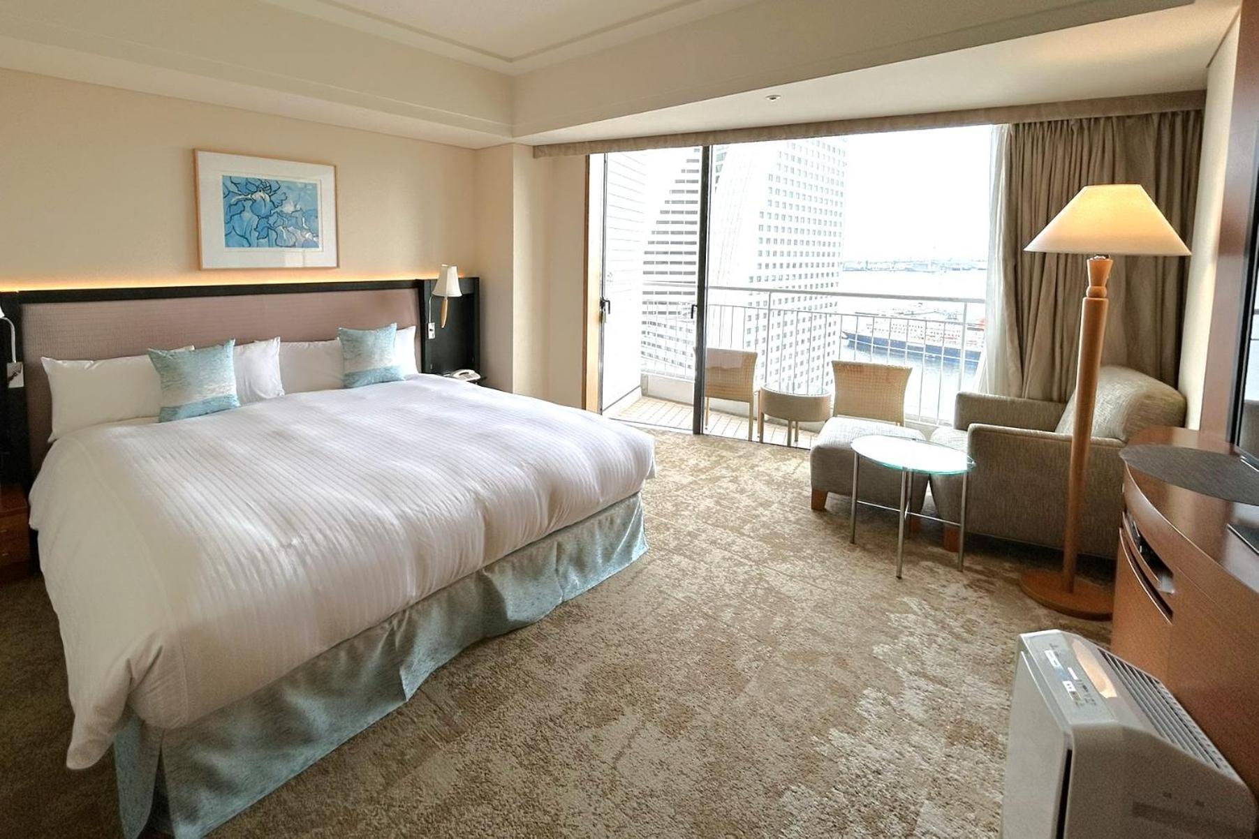 The Yokohama Bay Hotel Tokyu Экстерьер фото